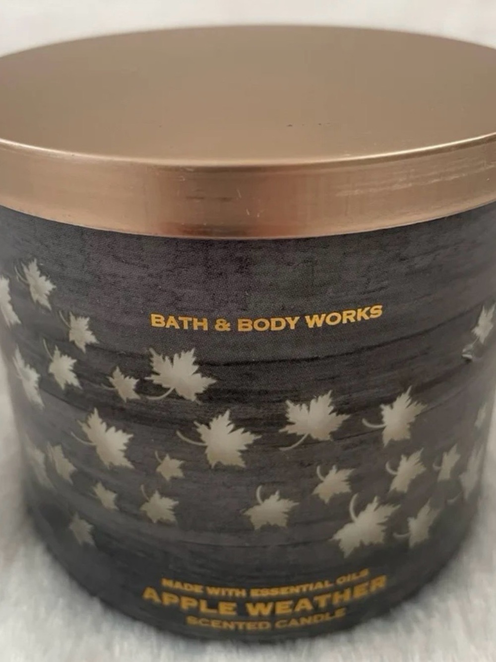 Bath & Body Works Black & Gold Apple Weather Candle